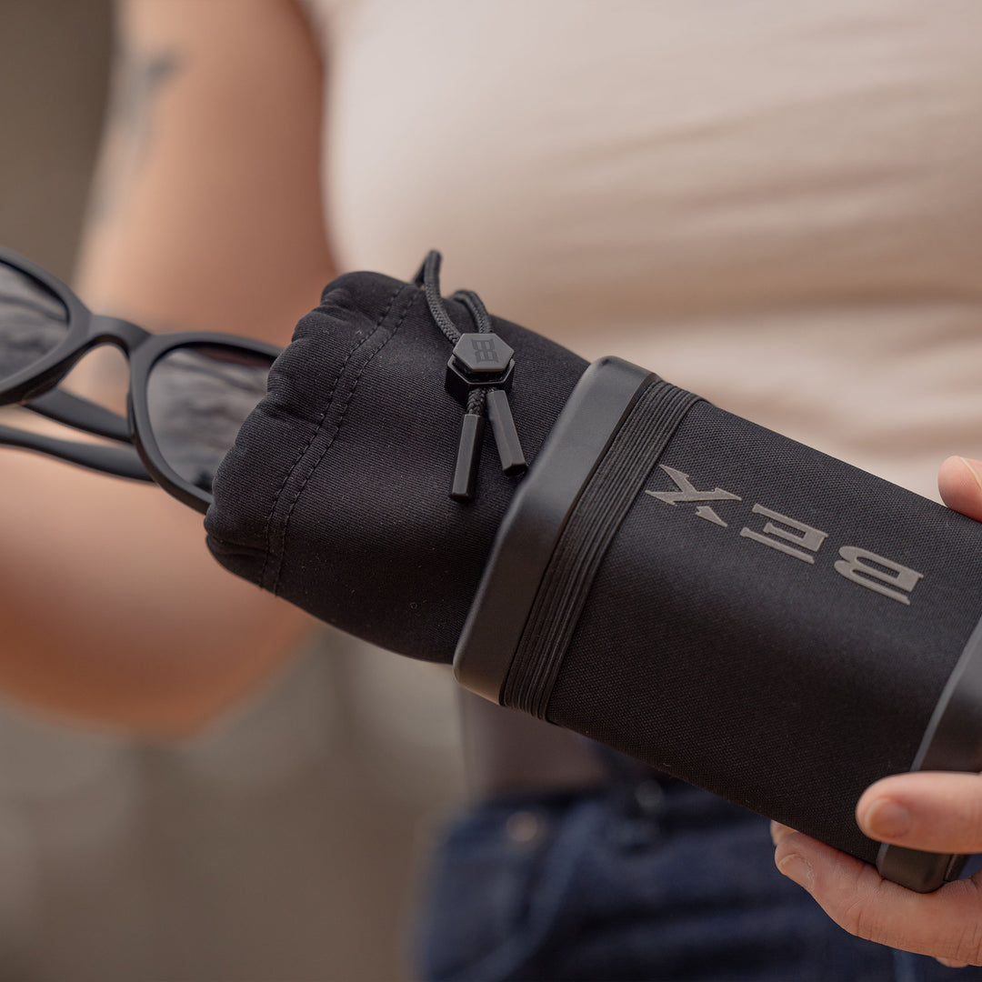 Anna Black Gray S137BG Limited Edition #color_mustang-green-coral