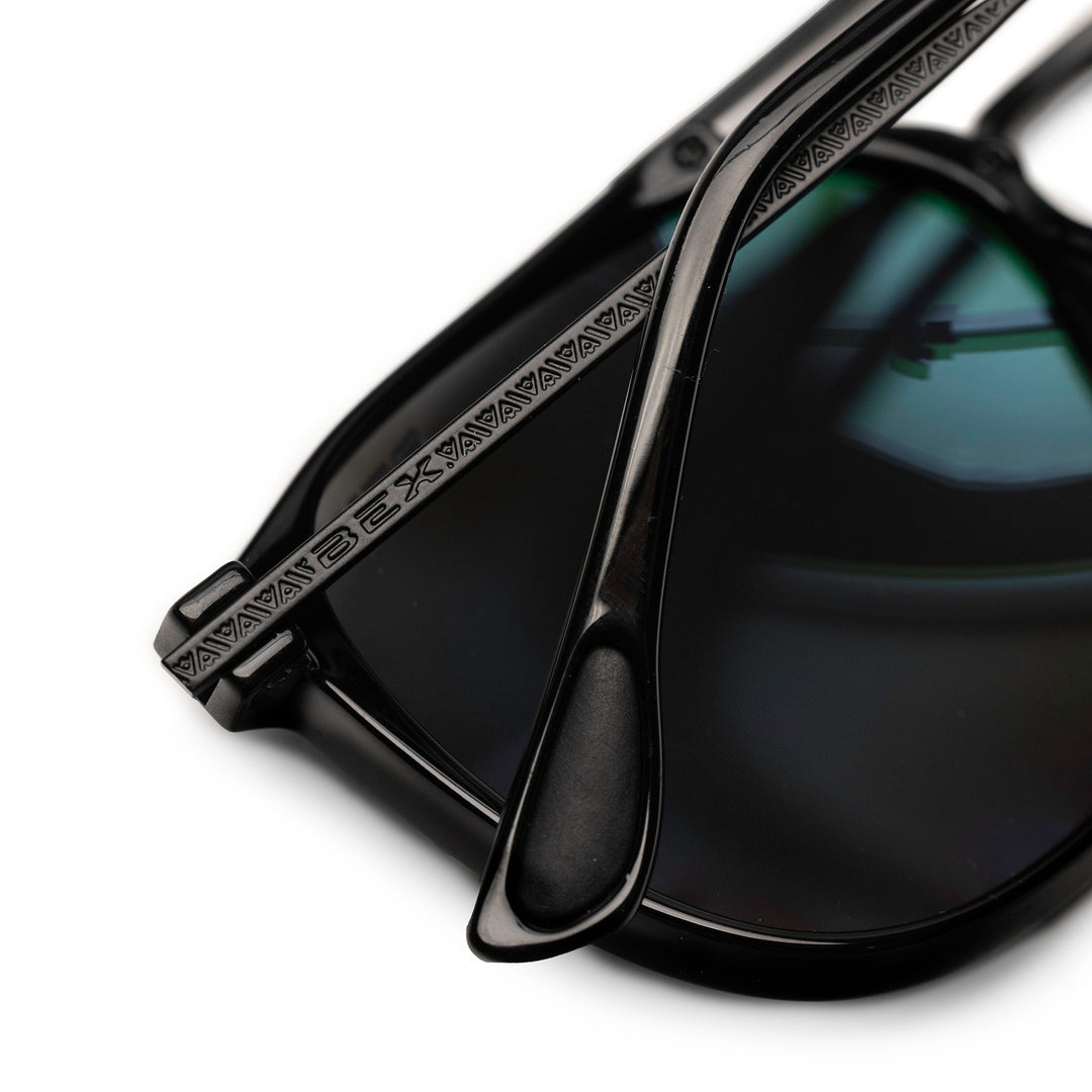 #color_black-gray-silver